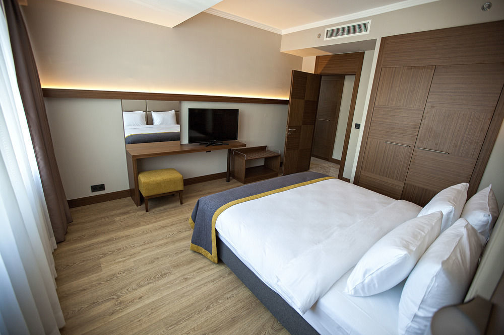 Nearport Sabiha Gokcen Airport Стамбул